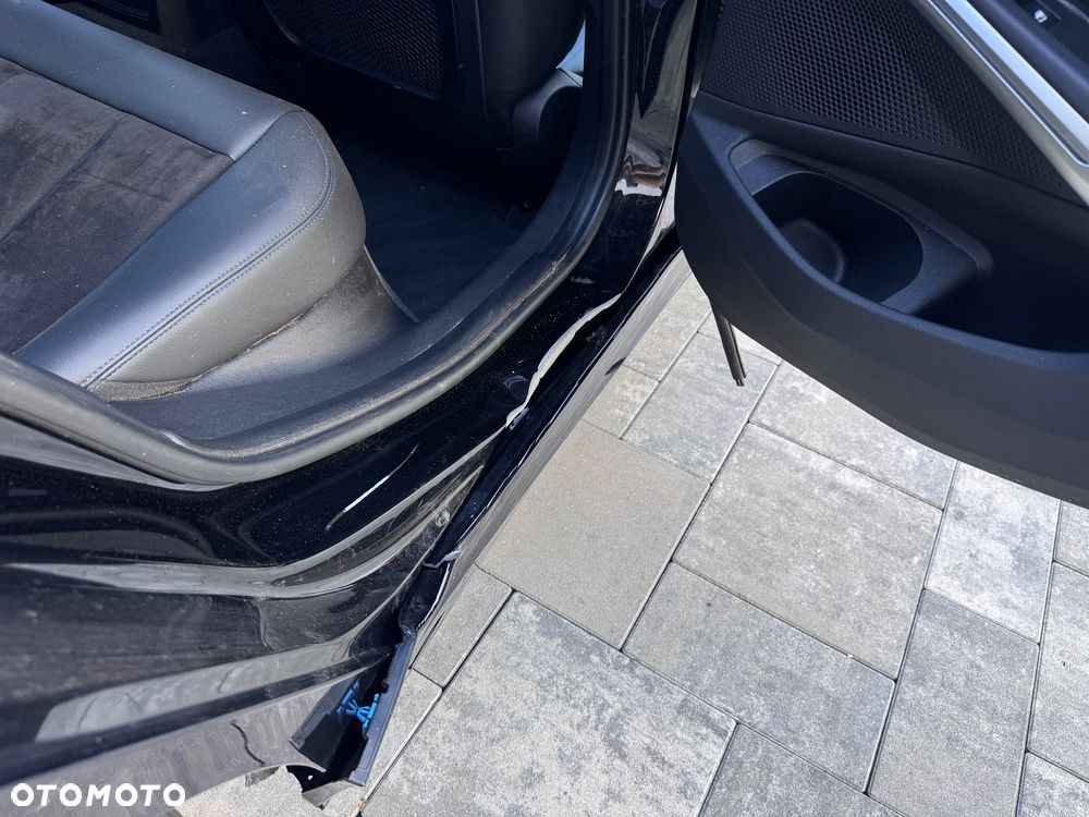 BMW Seria 3 320d xDrive M Sport - 21