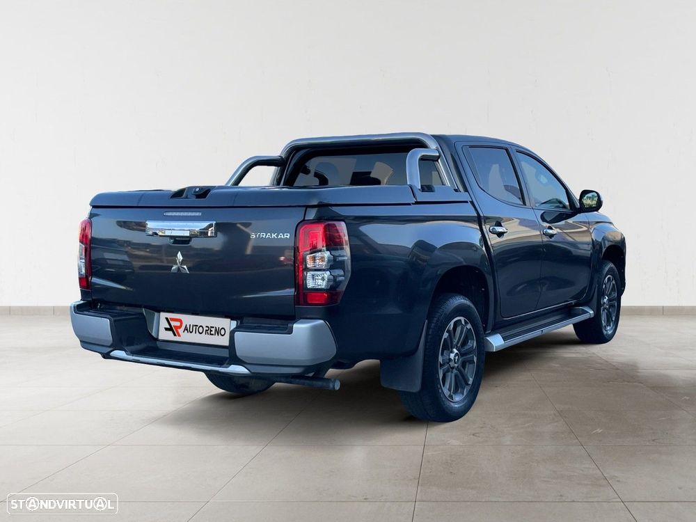 Mitsubishi L200 2.3 DI-D Strakar CD Connect Edition 4WD - 6