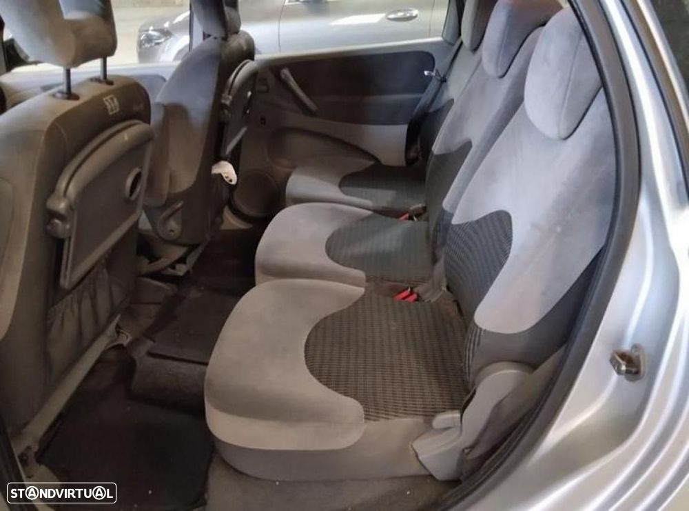 Citroën Xsara Picasso - 4