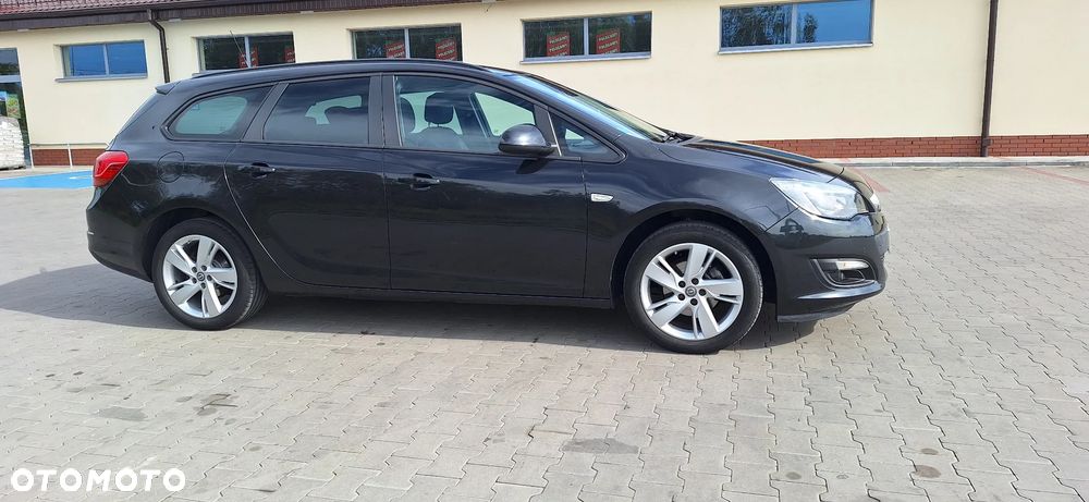 Opel Astra 1.4 T Sport EU6 - 5