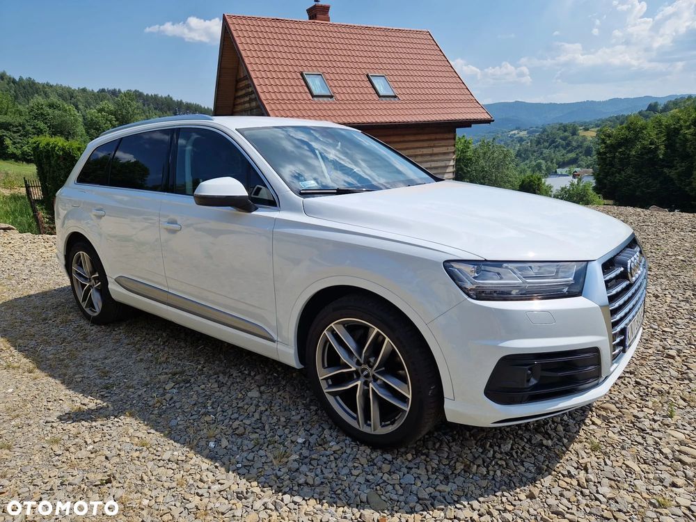 Audi Q7 - 10