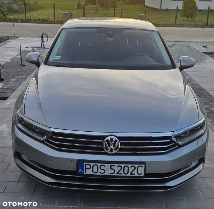 Volkswagen Passat ver-1-8-tsi-bmt-comfortline-dsg - 3