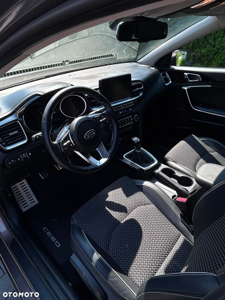 Kia Ceed 1.4 T-GDI L Business Line - 7
