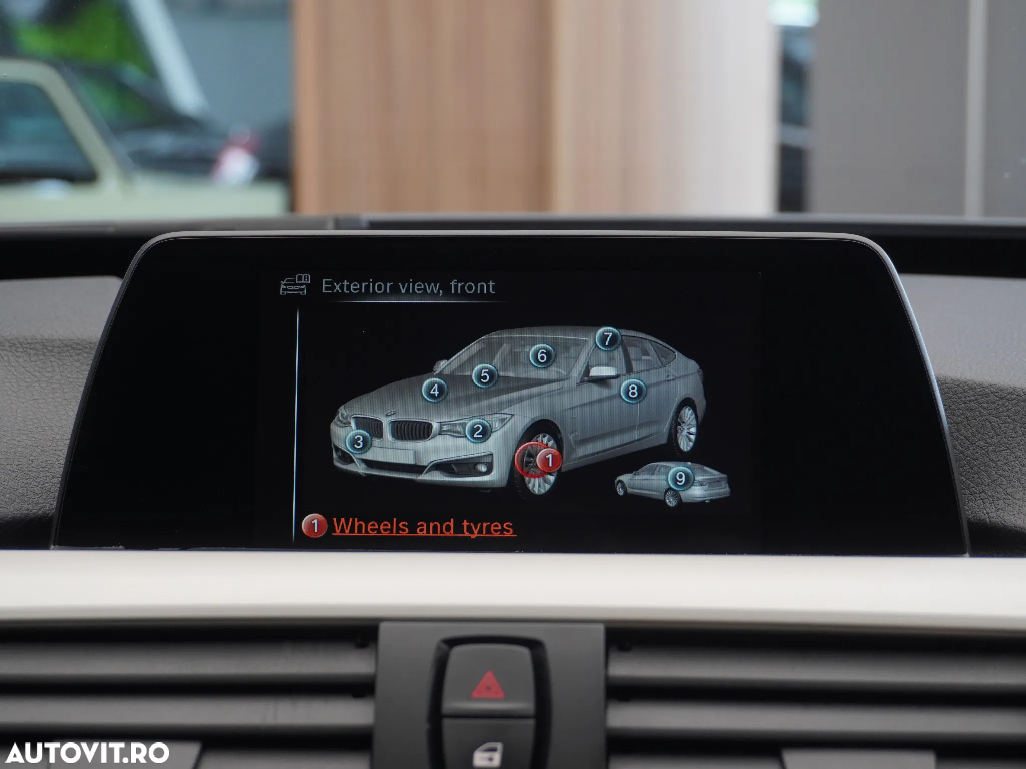 BMW Seria 3 318d - 36