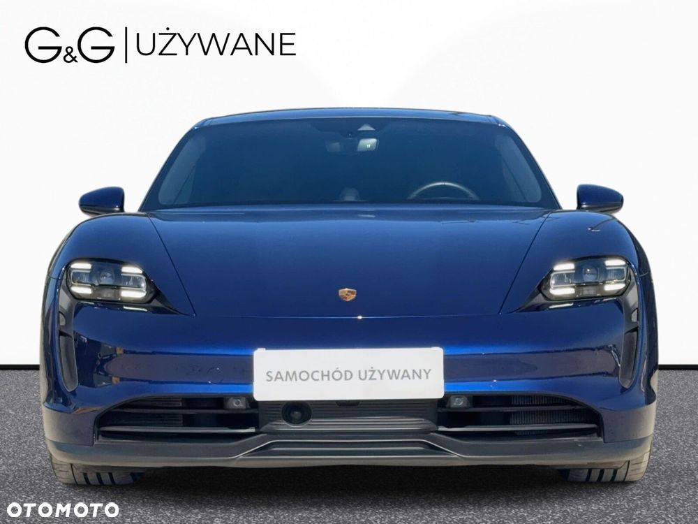 Porsche Taycan - 6
