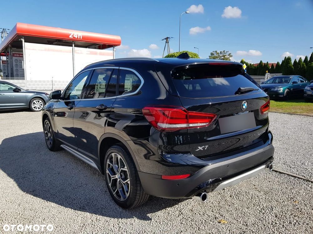 BMW X1 xDrive25i xLine - 8