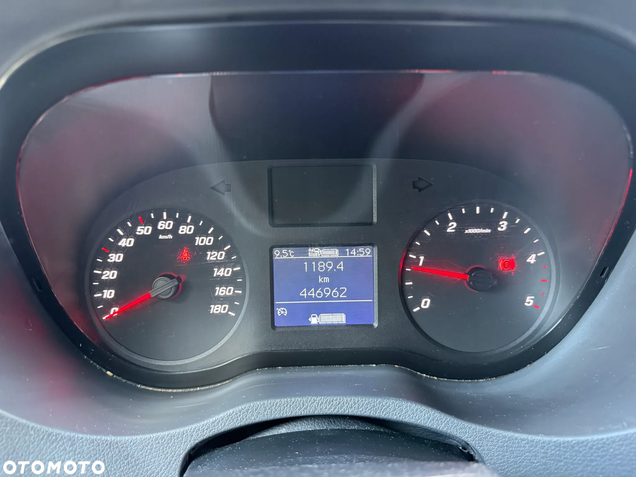 Mercedes-Benz Sprinter - 6