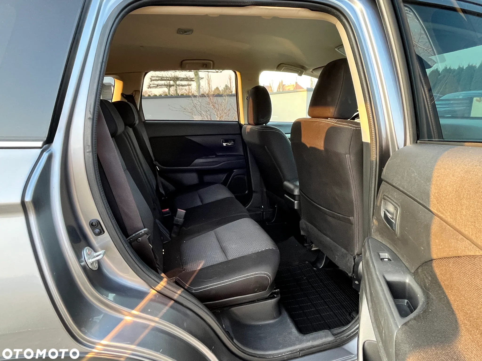 Mitsubishi Outlander 2.0 Intense Comfort 4WD CVT - 9