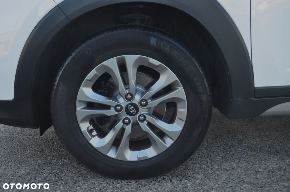 Hyundai Tucson blue 1.6 GDi 2WD Navi - 36