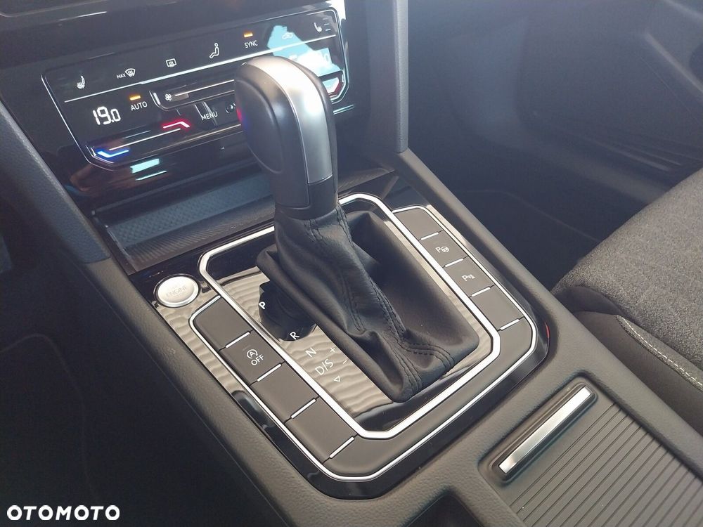 Volkswagen Passat Variant - 30