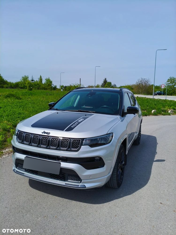 Jeep Compass - 2
