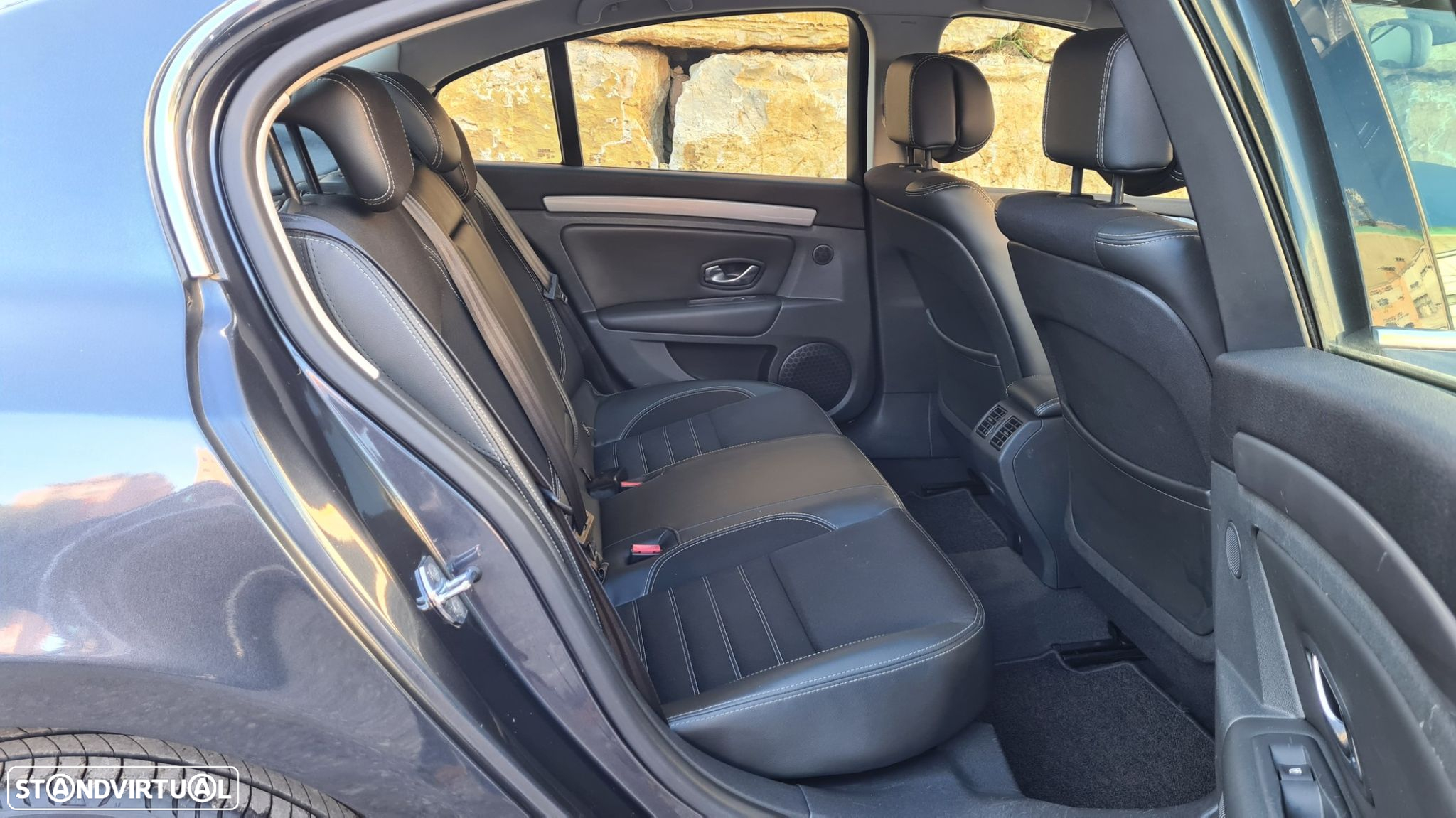 Renault Laguna - 32