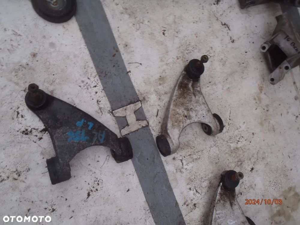 wahacz wahacze drążek stabilizacyjny wspornik zawieszenie tył alfa romeo 156  147 oryginal jak nowy - 16