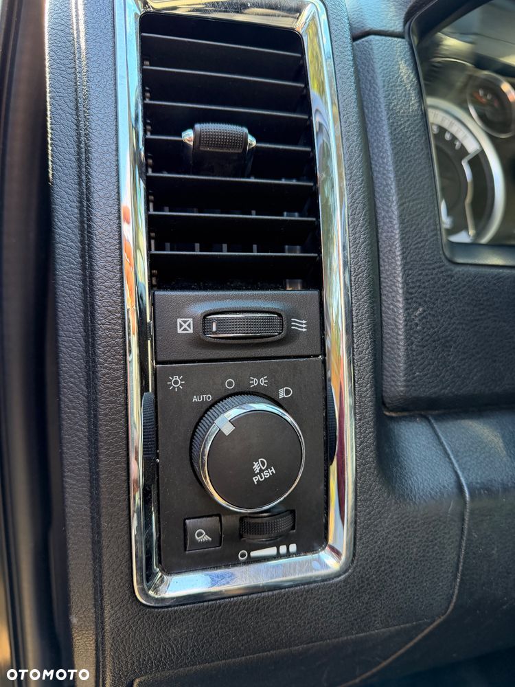Dodge RAM - 20