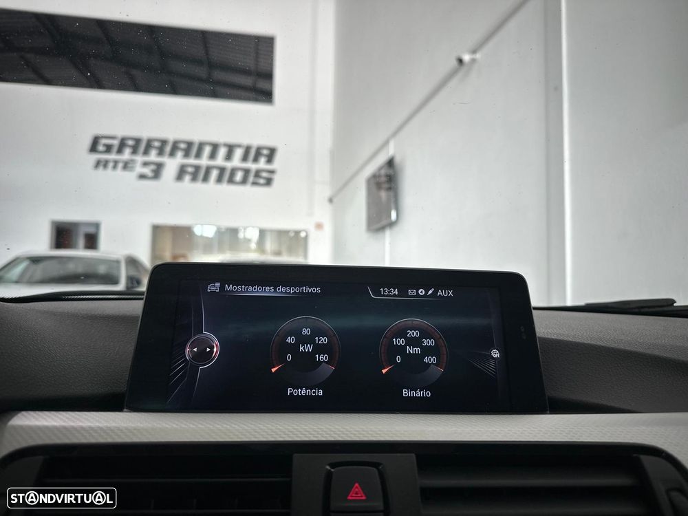 BMW 320 d Auto Pack M - 18