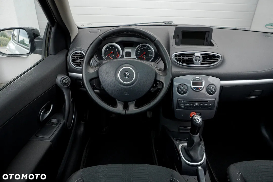 Renault Clio 1.2 16V TCE Night&Day - 30