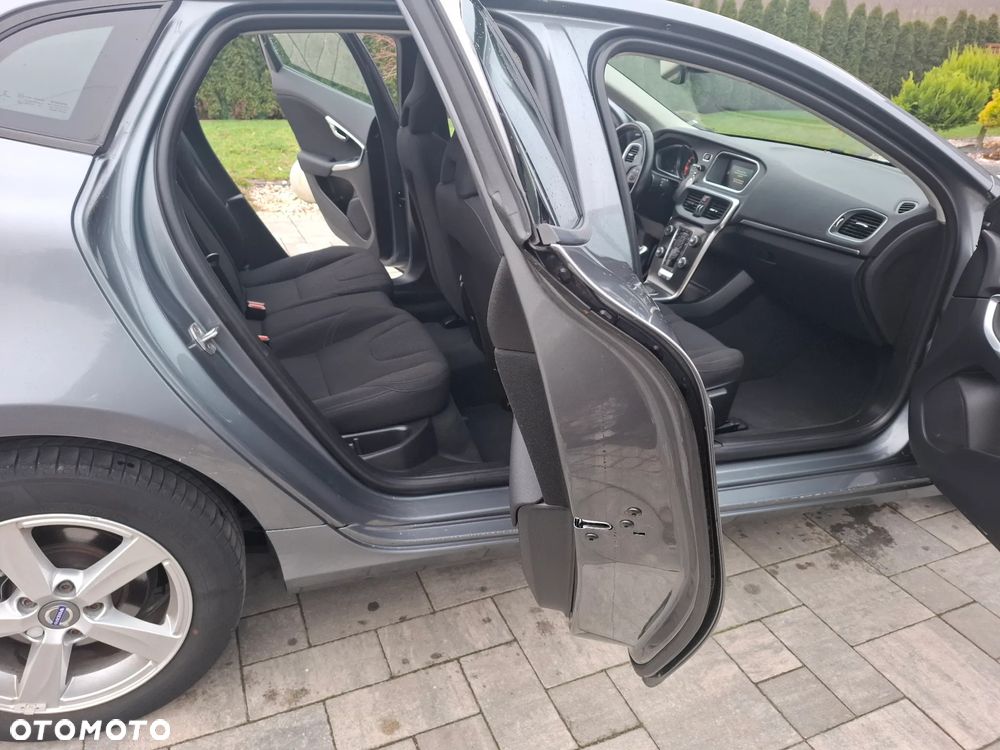 Volvo V40 T2 You - 25