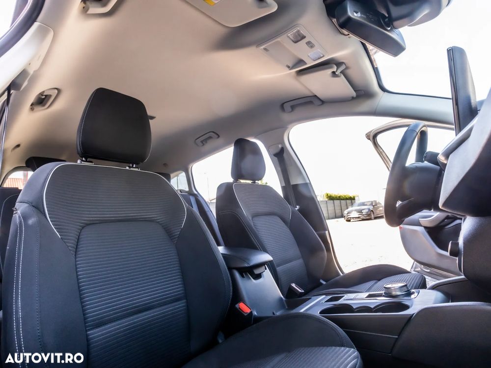 Ford Focus 1.5 EcoBlue Start-Stopp-System Aut. TITANIUM EDITION - 5