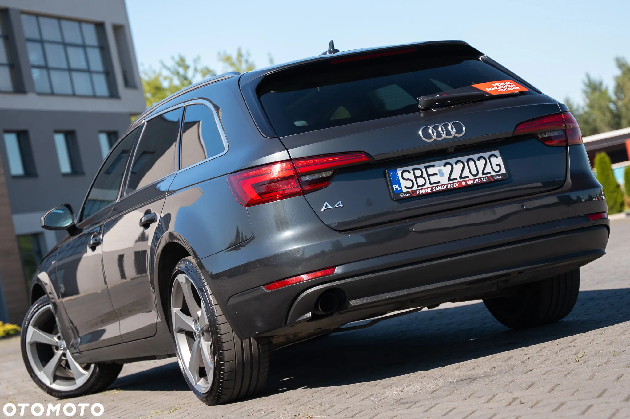 Audi A4 Avant 35 TDI S tronic - 12