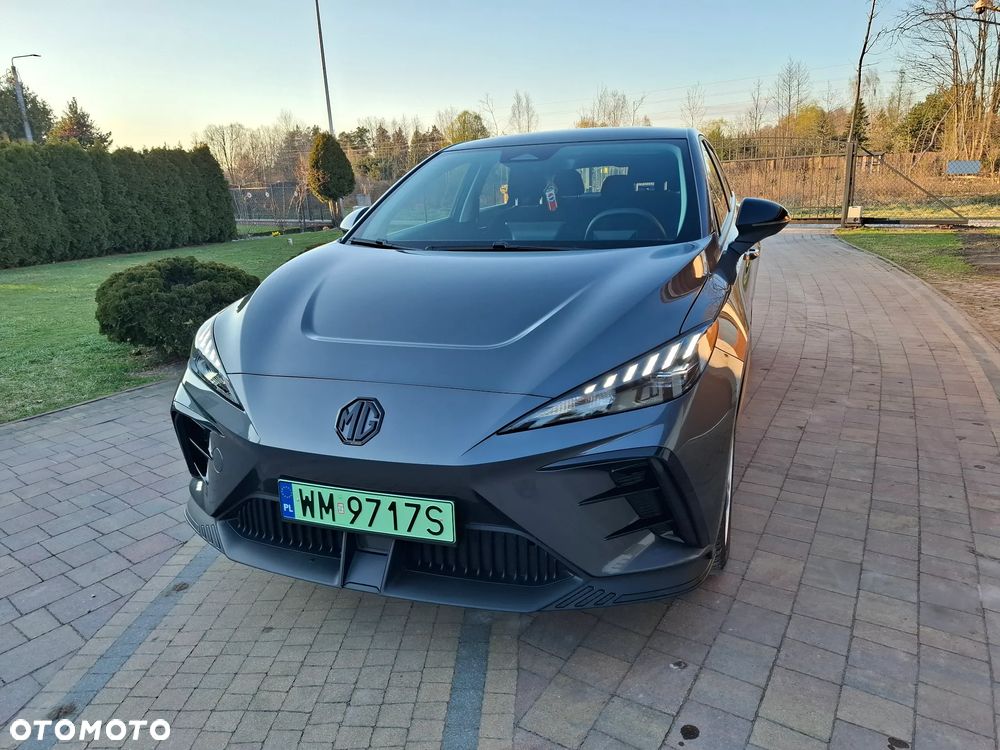 MG 4 Luxury 49 kWh - 13