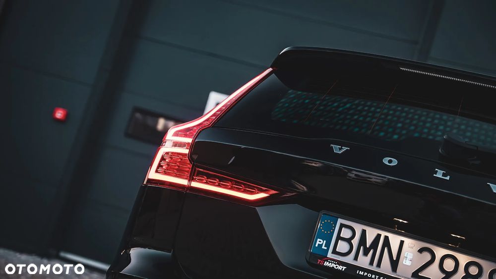 Volvo V60 D3 Momentum - 20