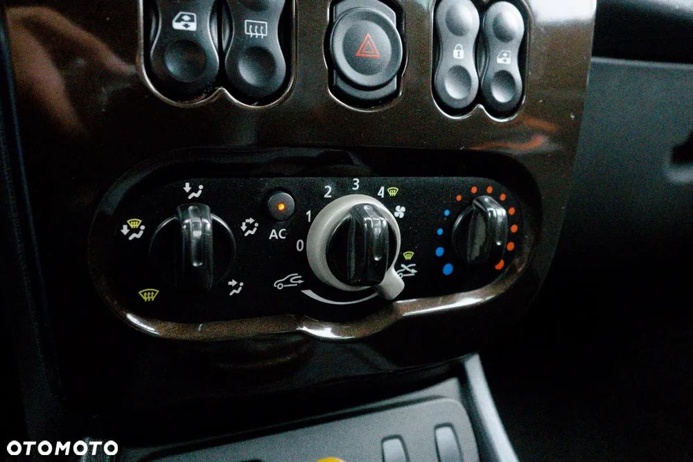 Dacia Duster 1.6 - 20