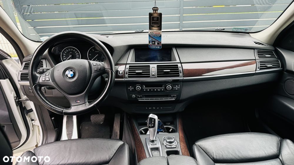 BMW X5 xDrive35d - 12