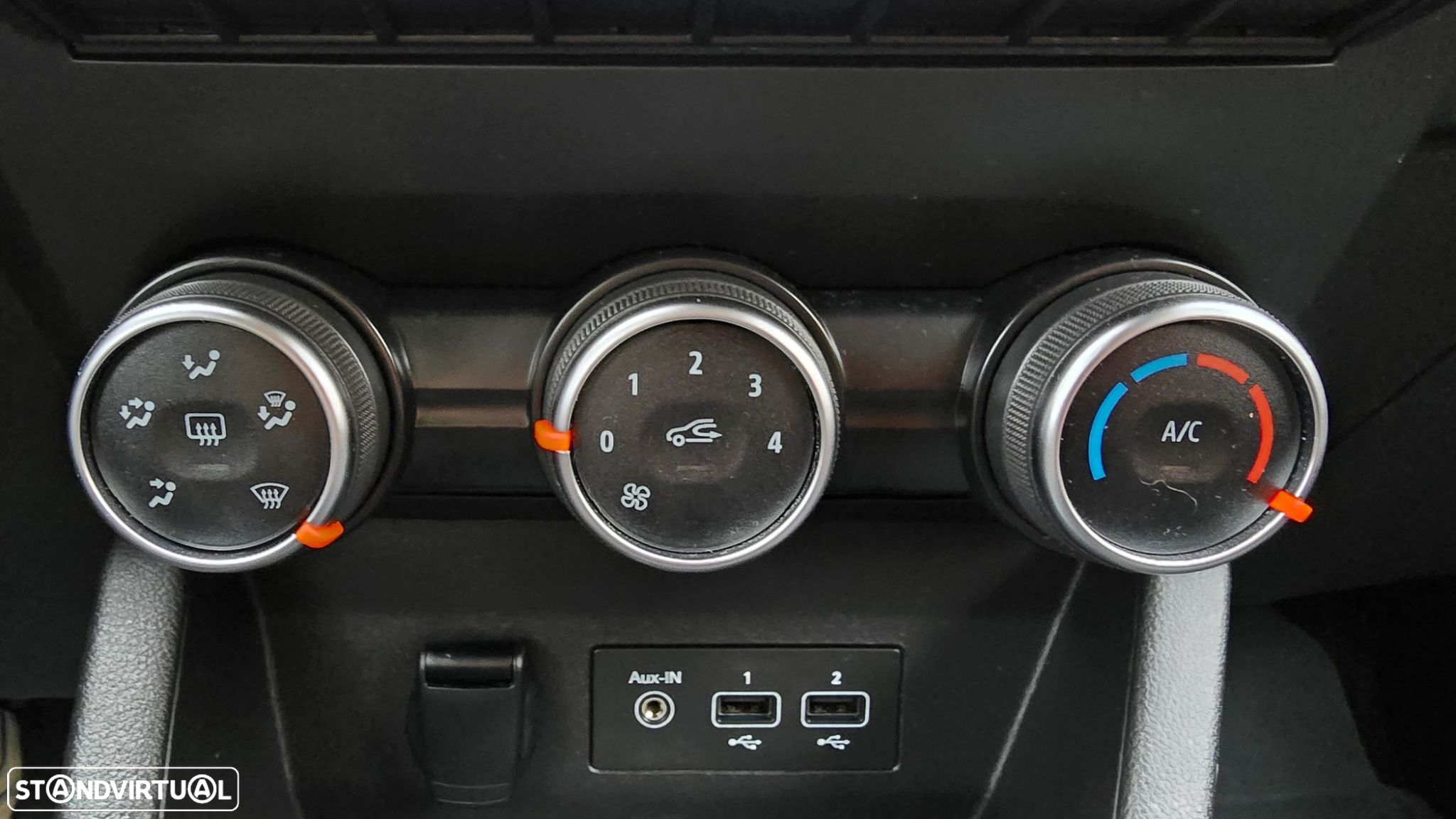 Renault Clio - 35