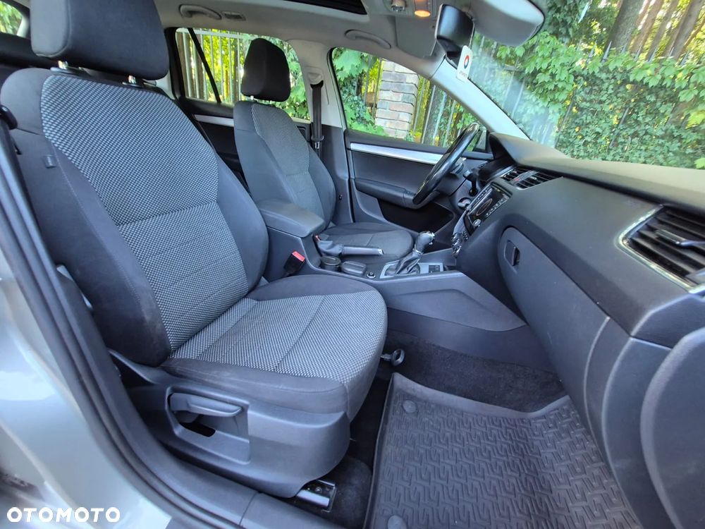 Skoda Octavia 2.0 TDI Ambition DSG - 39