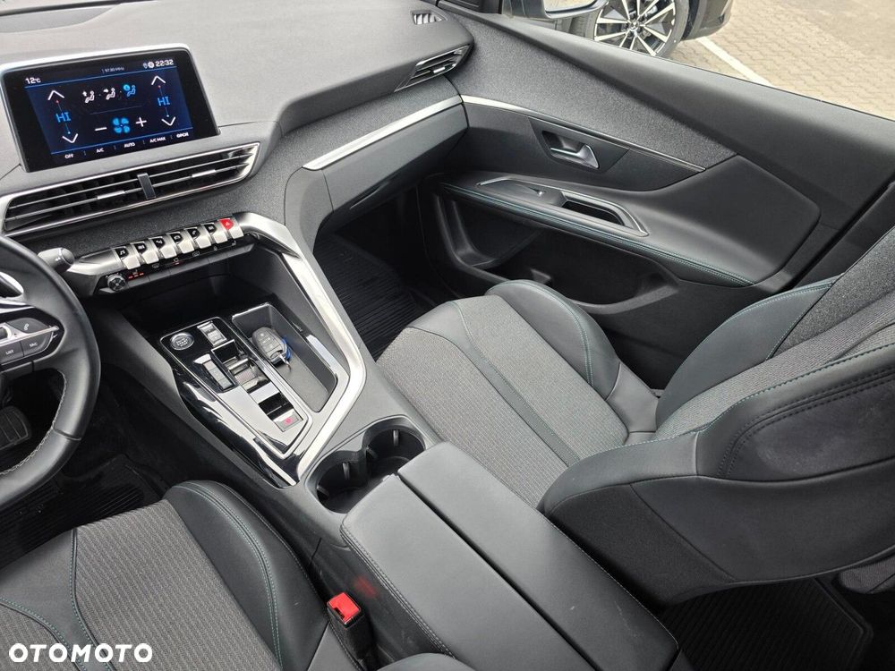 Peugeot 5008 1.2 PureTech mHEV Allure Pack S&S e-DCS6 - 16