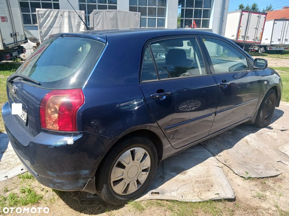 Toyota Corolla - 6