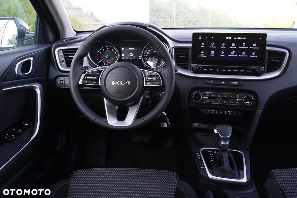 Kia XCeed 1.6 T-GDI M DCT - 12