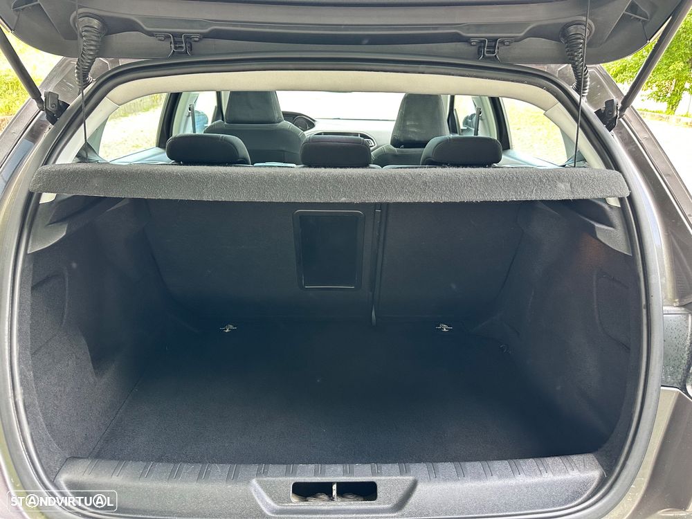 Peugeot 308 BlueHDi FAP 120 EAT6 Stop & Start Allure - 26