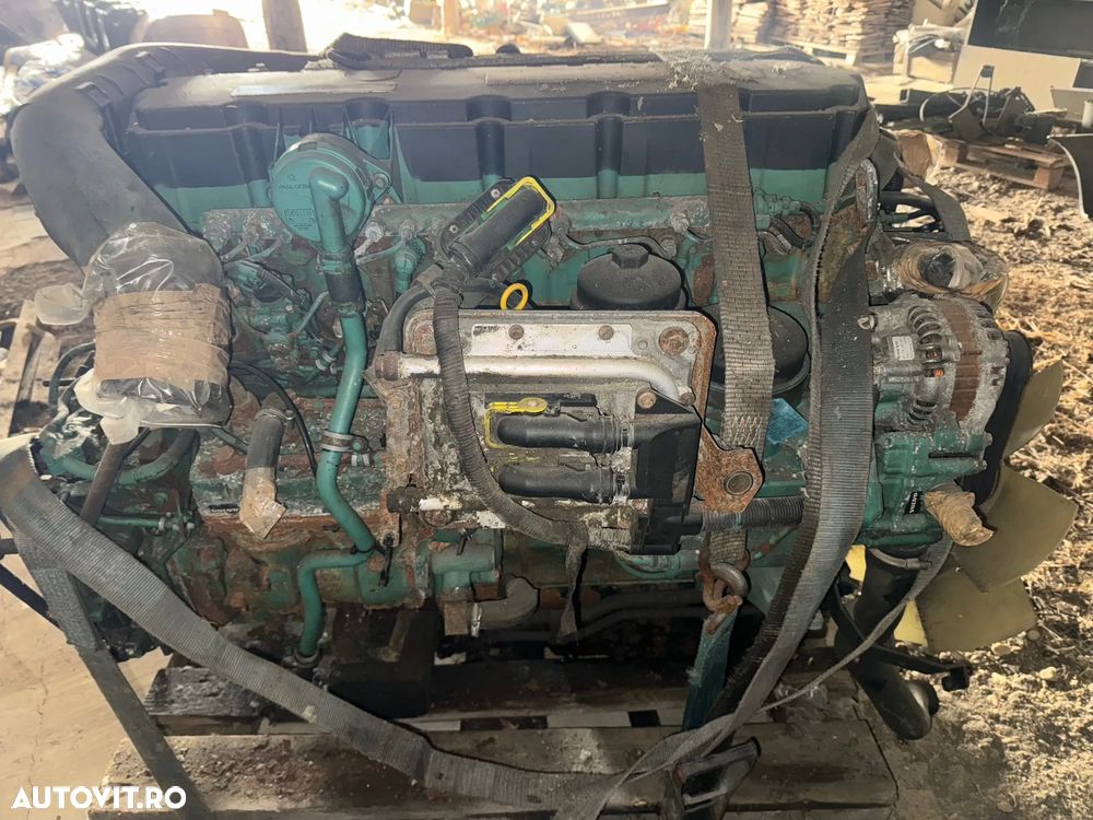 Motor Volvo D7F 243 CP 240-EU V  4507713 : DEZMEMBRARI OLTENIA - 1