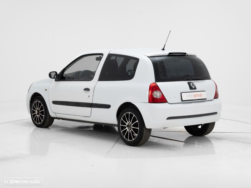 Renault Clio Van - 4