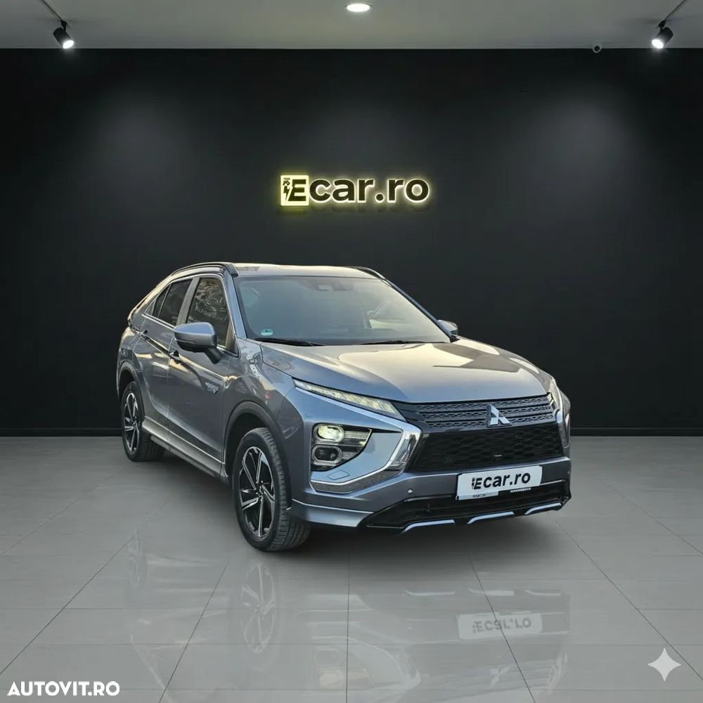 Mitsubishi Eclipse-Cross 4WD Plus Select - 2