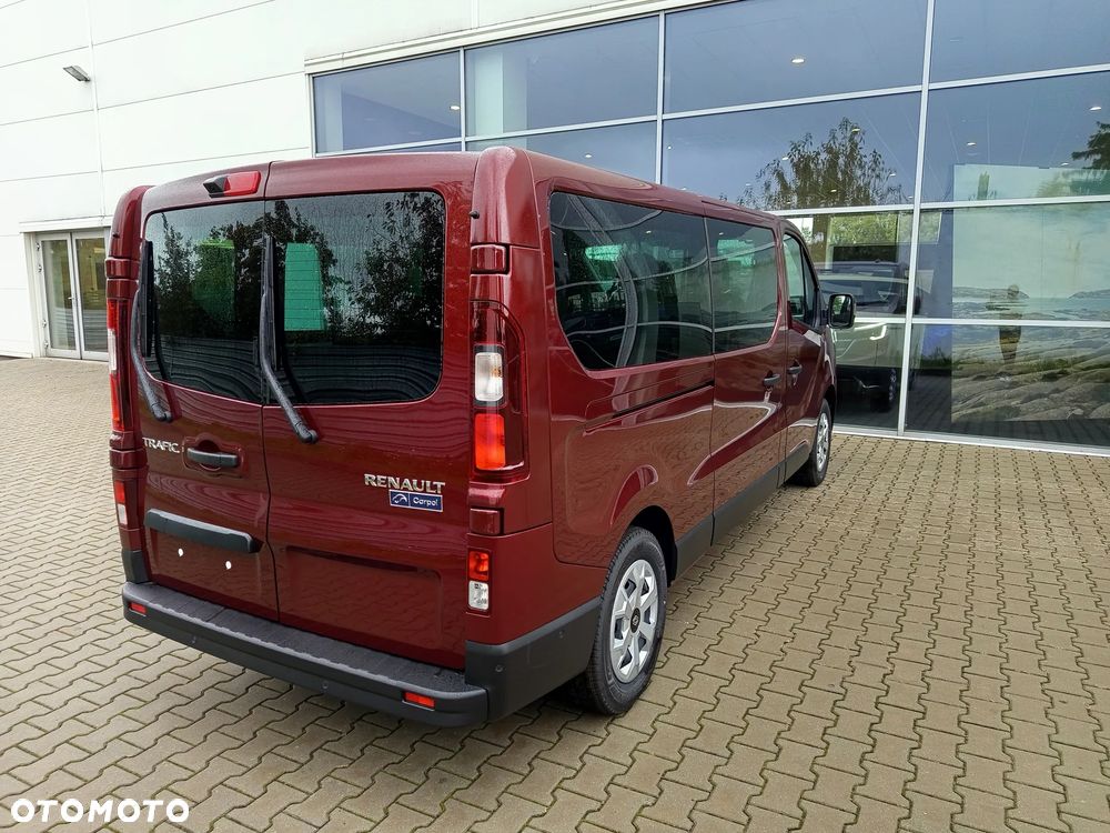 Renault Trafic - 23