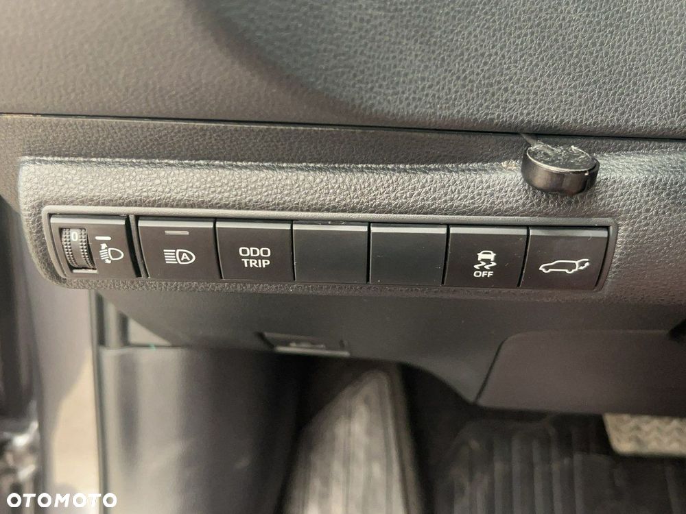 Toyota Corolla - 27