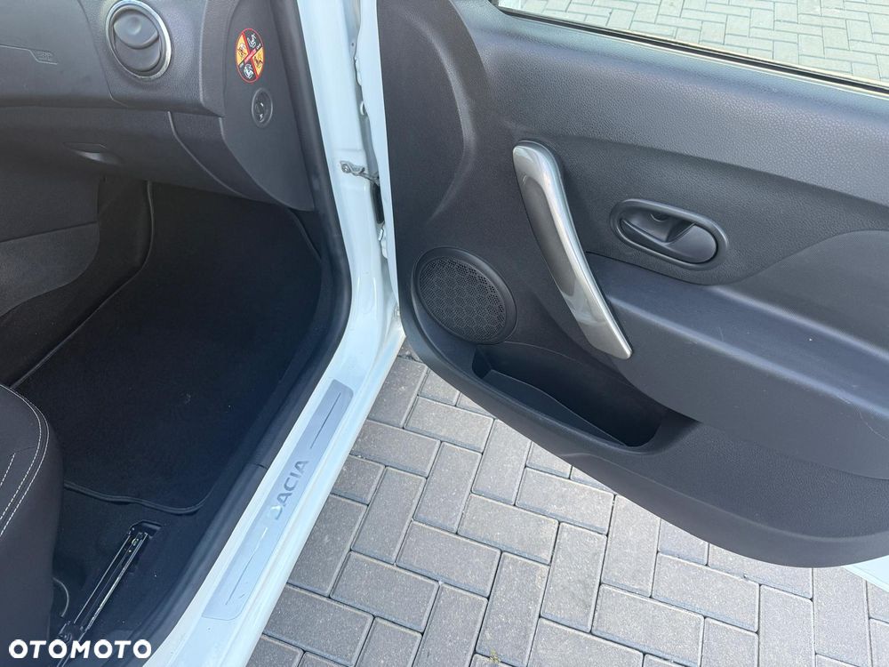 Dacia Logan TCe 90 Prestige - 19