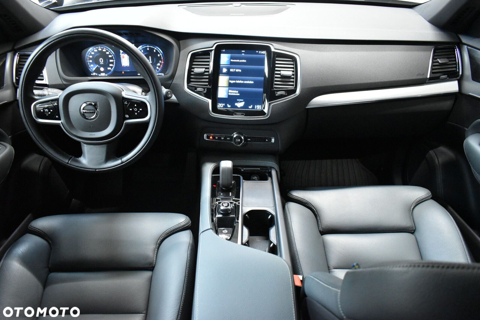 Volvo XC 90 - 5