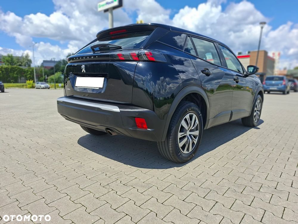 Peugeot 2008 - 11