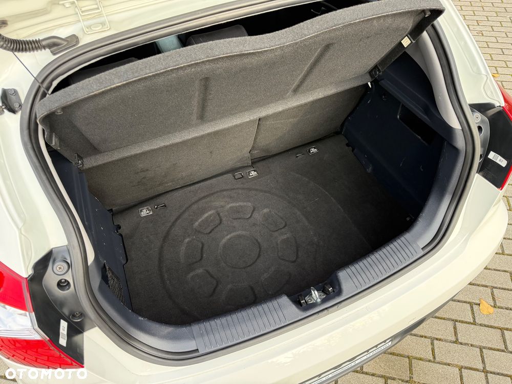 Kia Rio 1.2 Business Line - 23