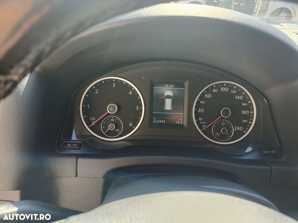Volkswagen Tiguan - 7