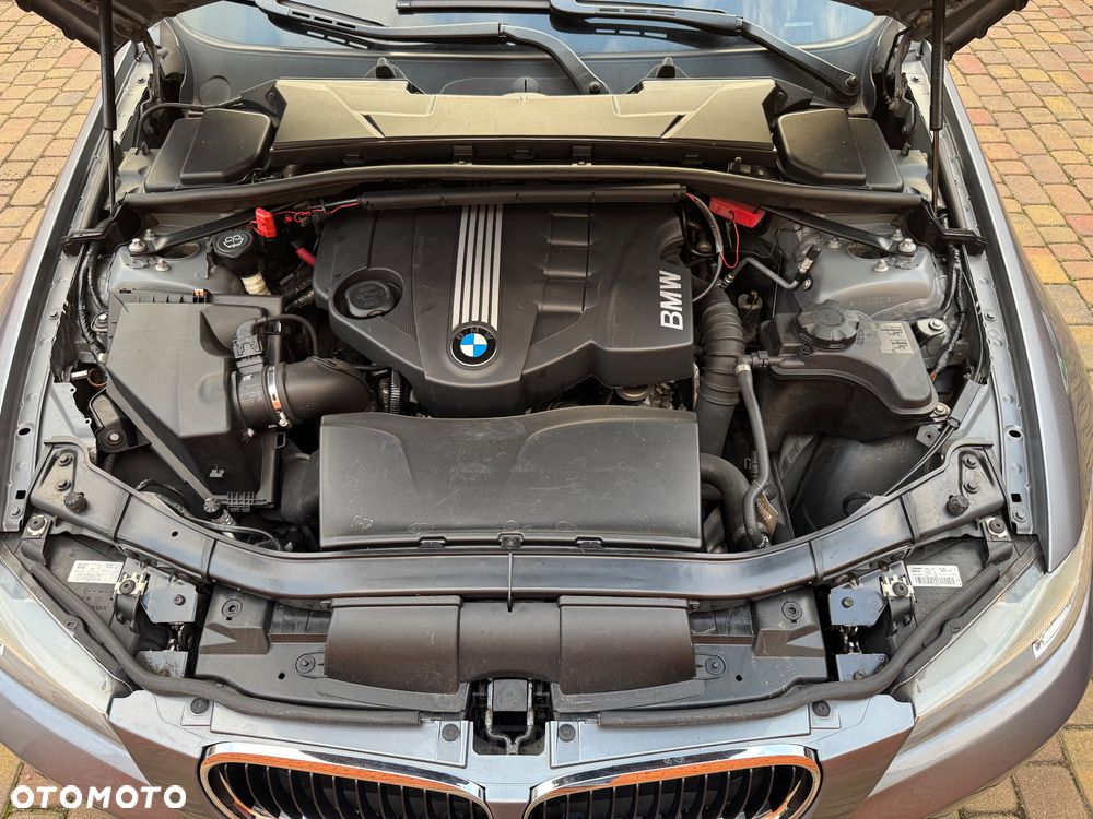 BMW Seria 3 320d - 31