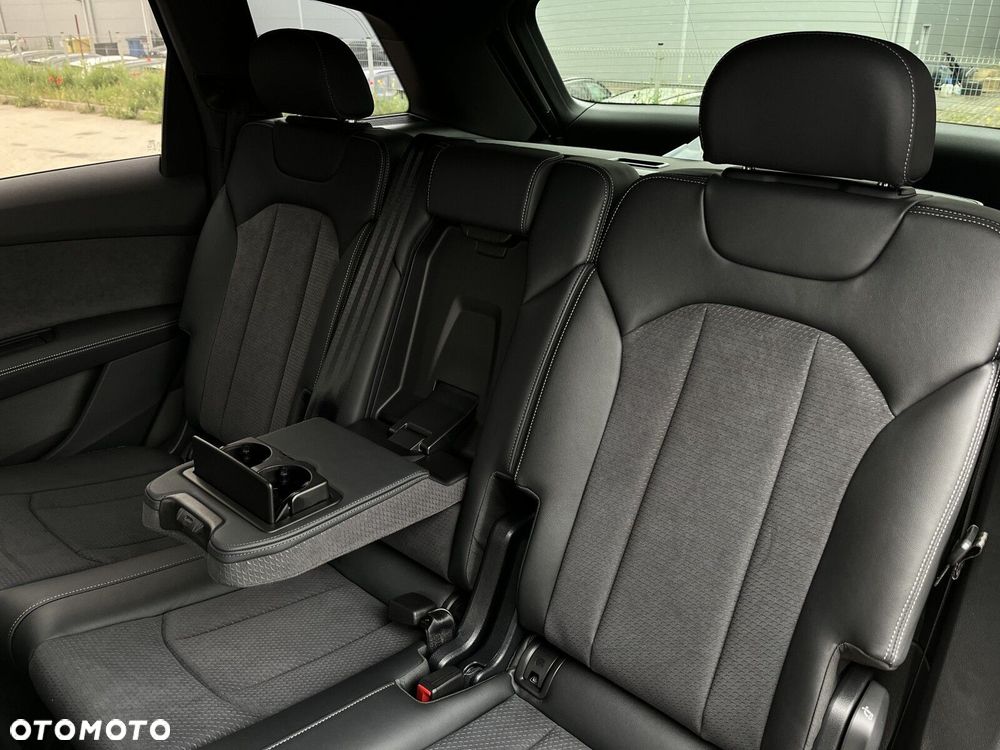 Audi Q7 - 21