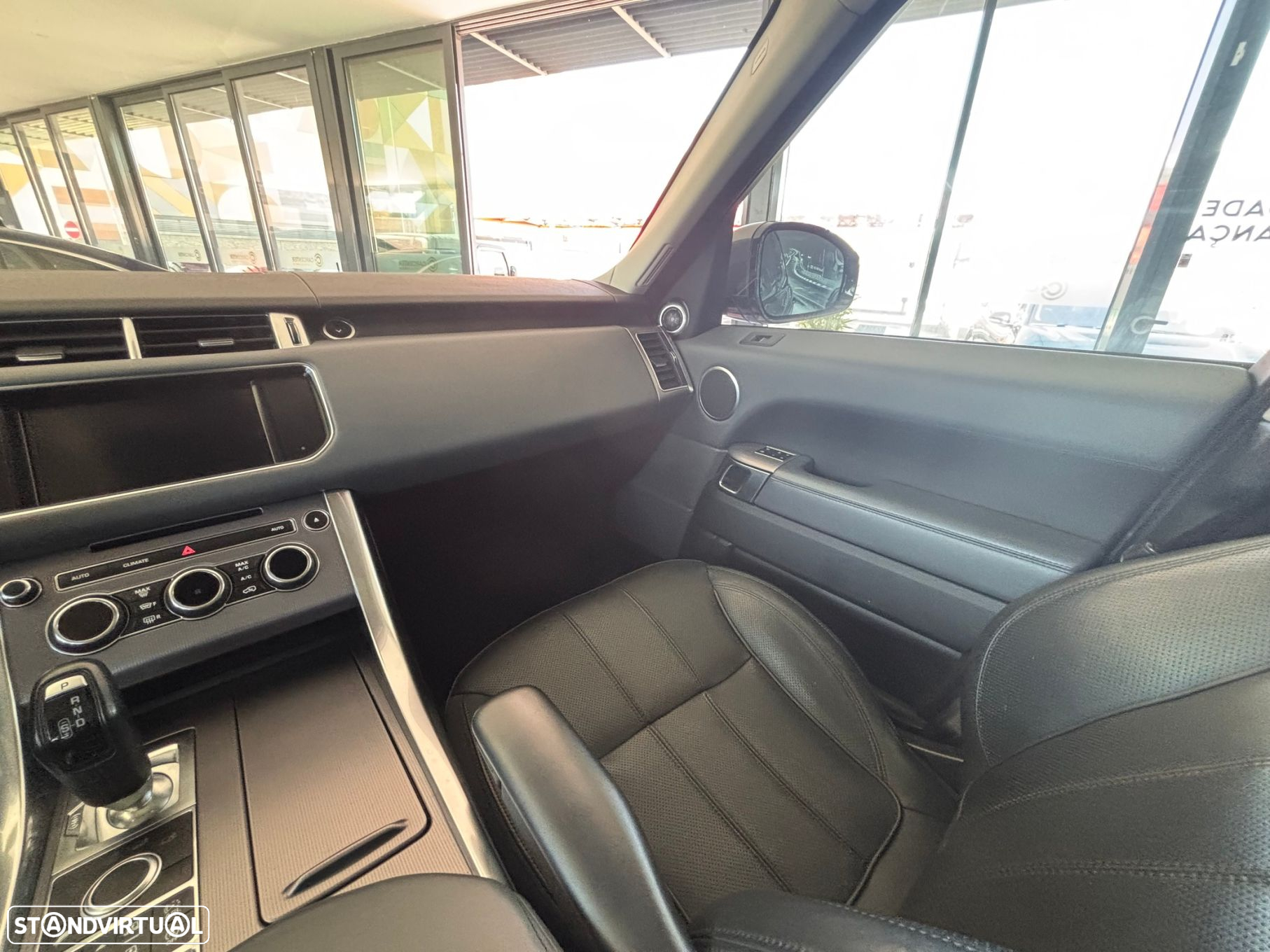 Land Rover Range Rover Sport 3.0 SDV6 HSE - 10