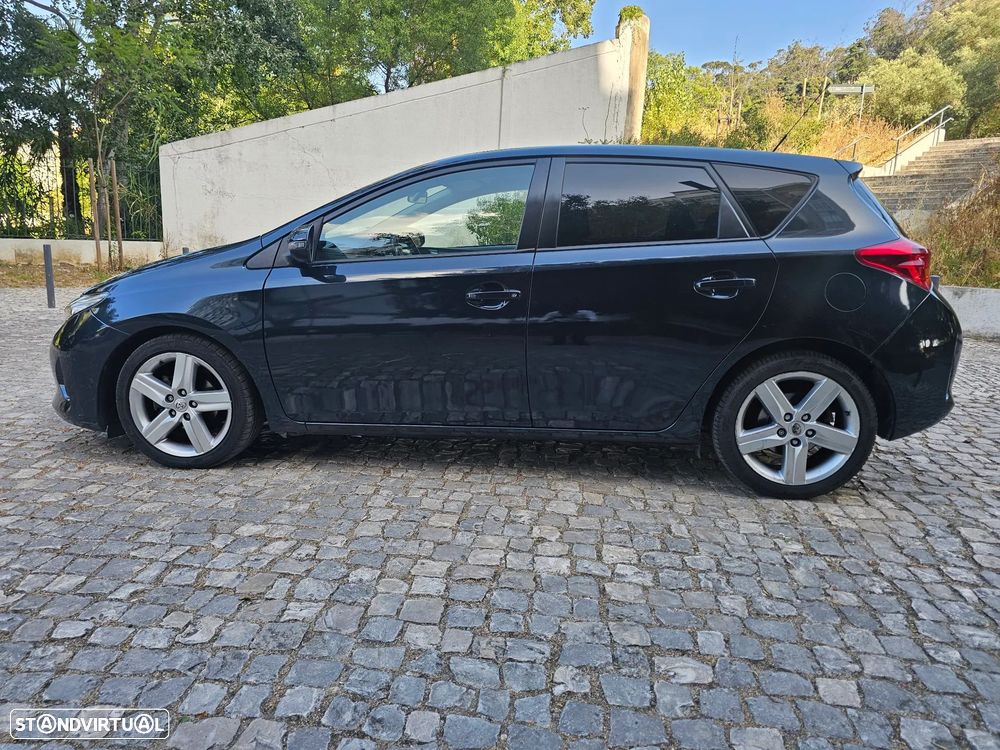 Toyota Auris 1.4 D-4D Comfort+Navi - 4