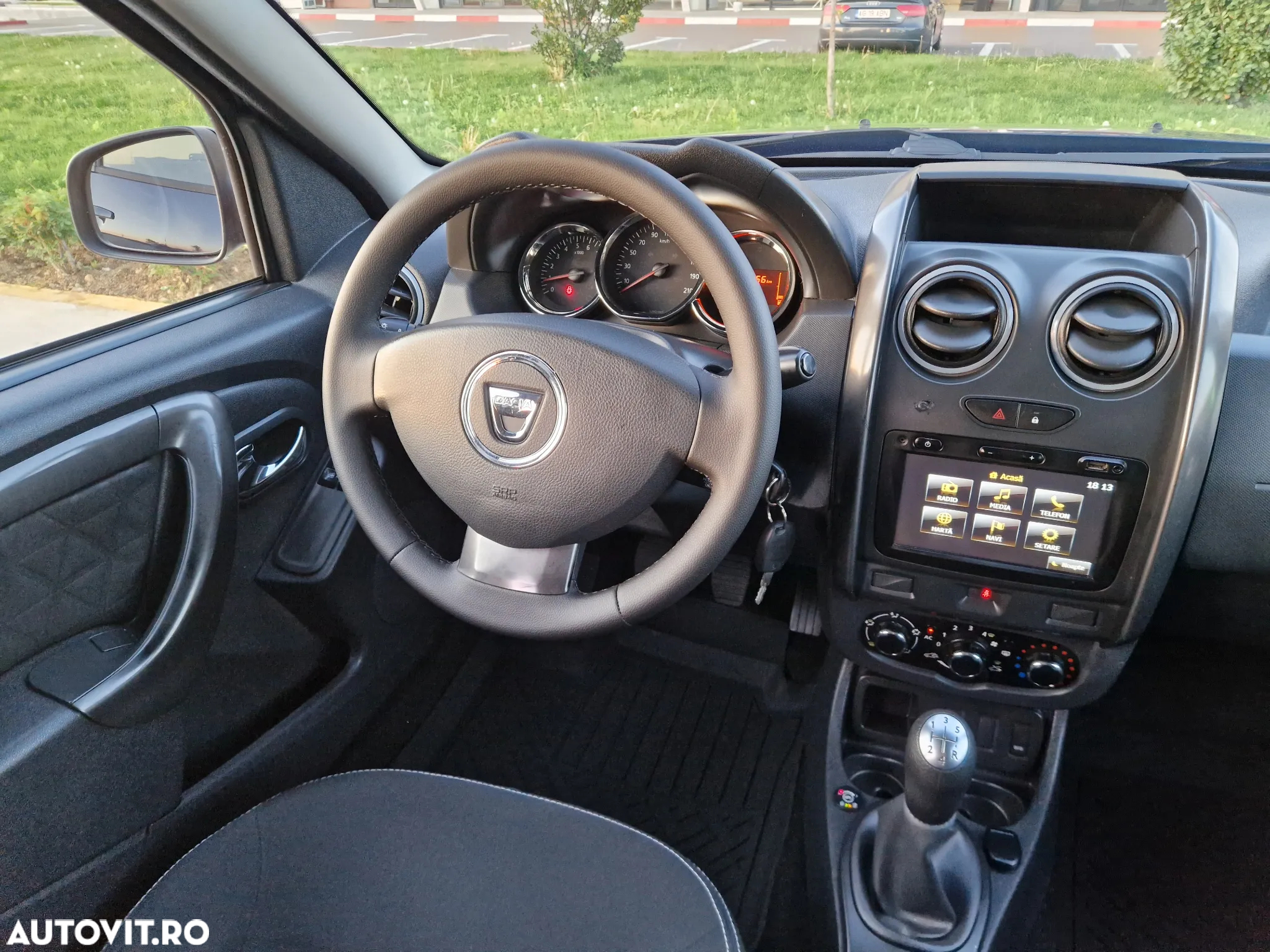 Dacia Duster 1.6 4x2 Laureate - 18