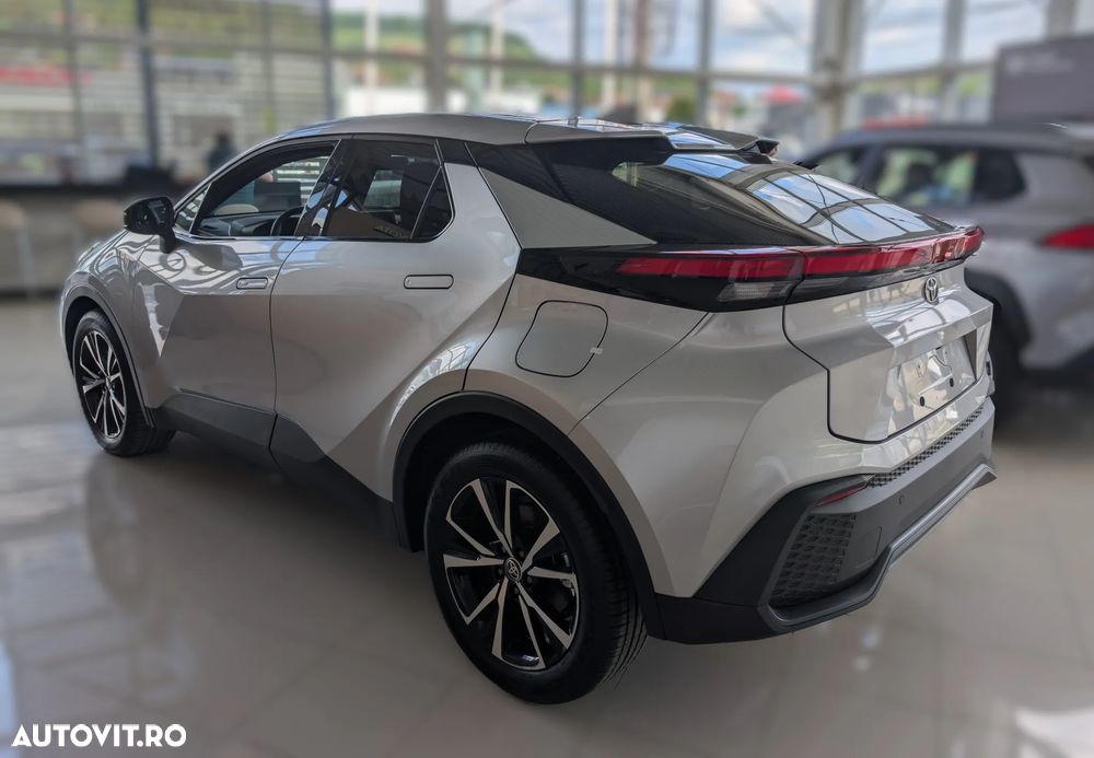 Toyota C-HR 2.0 HEV 197 CP 4x2 CVT Dynamic - 5
