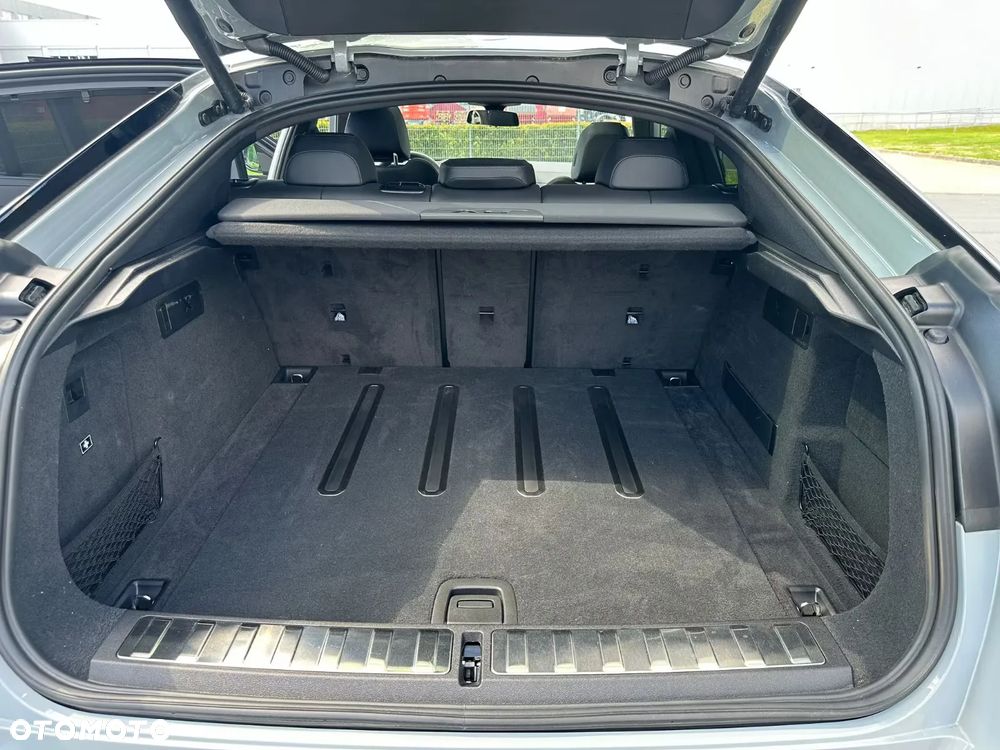 BMW X6 - 18